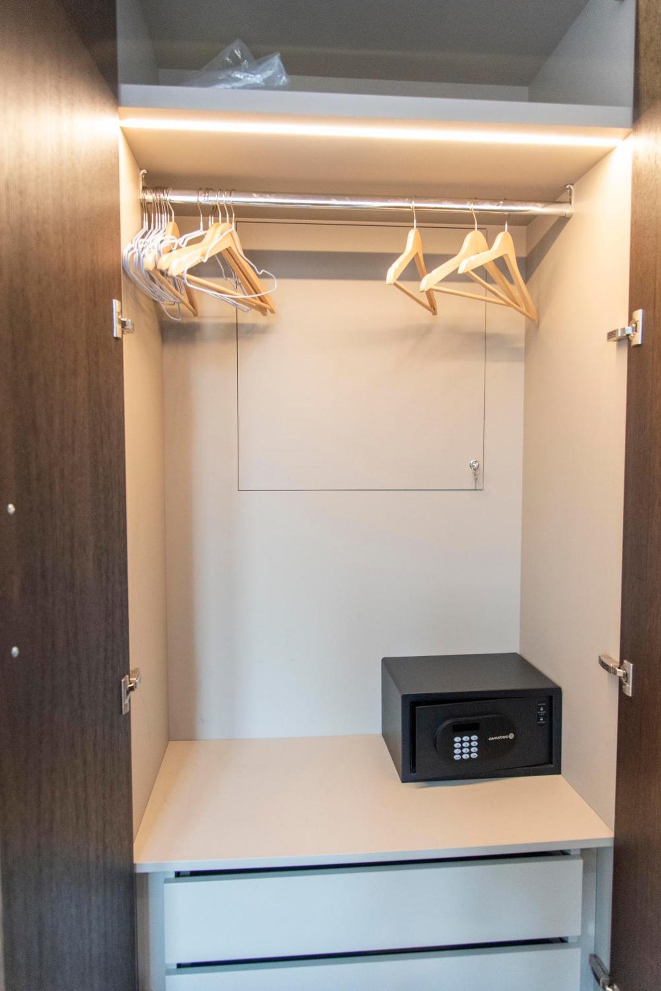 Adelaide Suite Dreams Rom Exterior foto